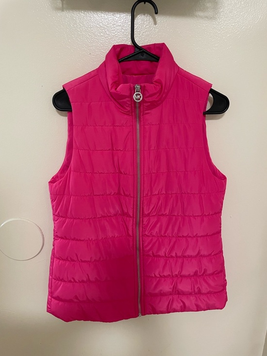 MICHAEL Michael Kors Jackets & Blazers - ✨Michael Michael Kors Puffer Vest Size S